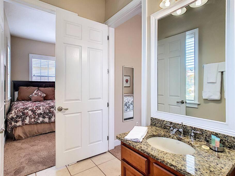 Two King En-Suites …Inside The Prestigious Reunion Resort Kissimmee Extérieur photo